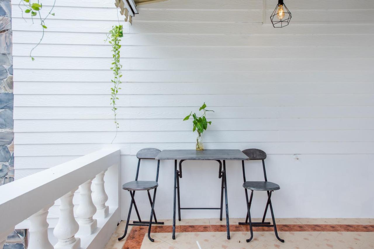 White Beach House Hua Hin 20 Second To The Beach エクステリア 写真
